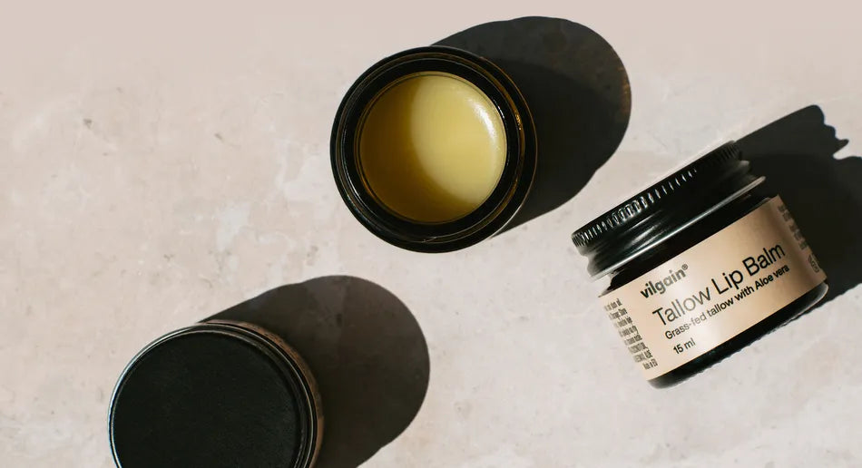 Balsam do ust z łoju wołowego z aloesem i olejem śliwkowym (Tallow Lip Balm) 15 ml - Vilgain